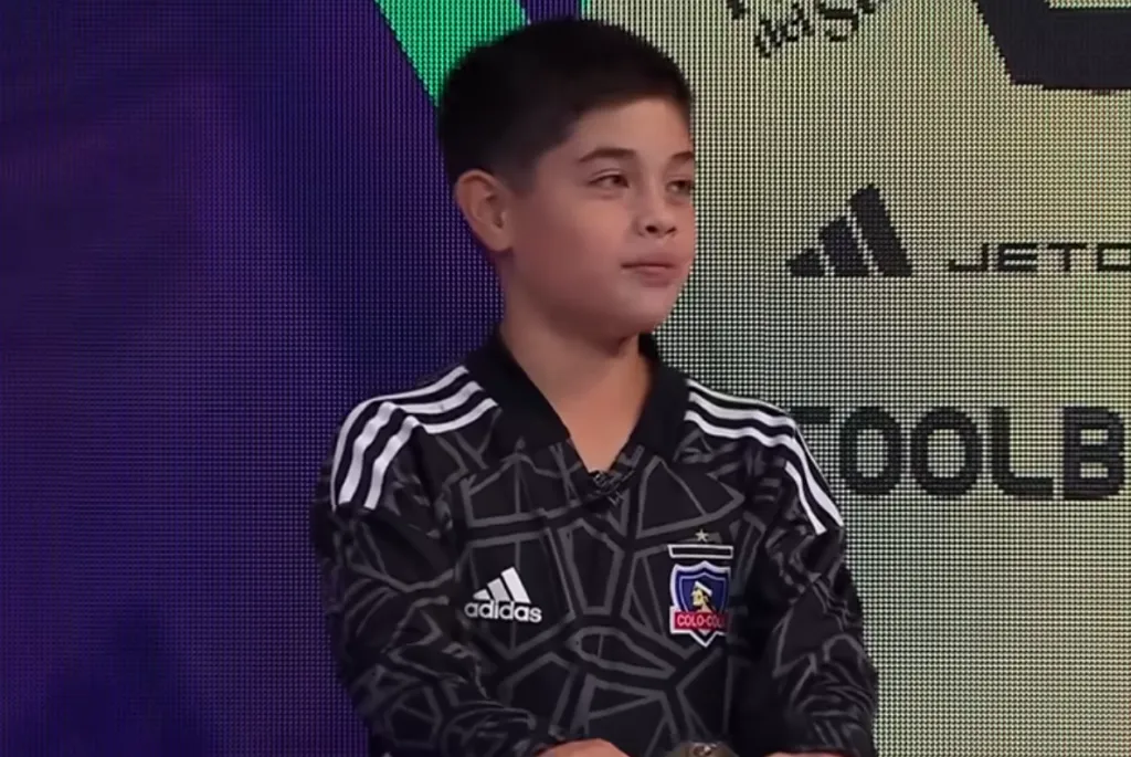 El pequeño simpatizante albo tiene más de 13 mil seguidores en Instagram | FOTO: Captura TNT Sports