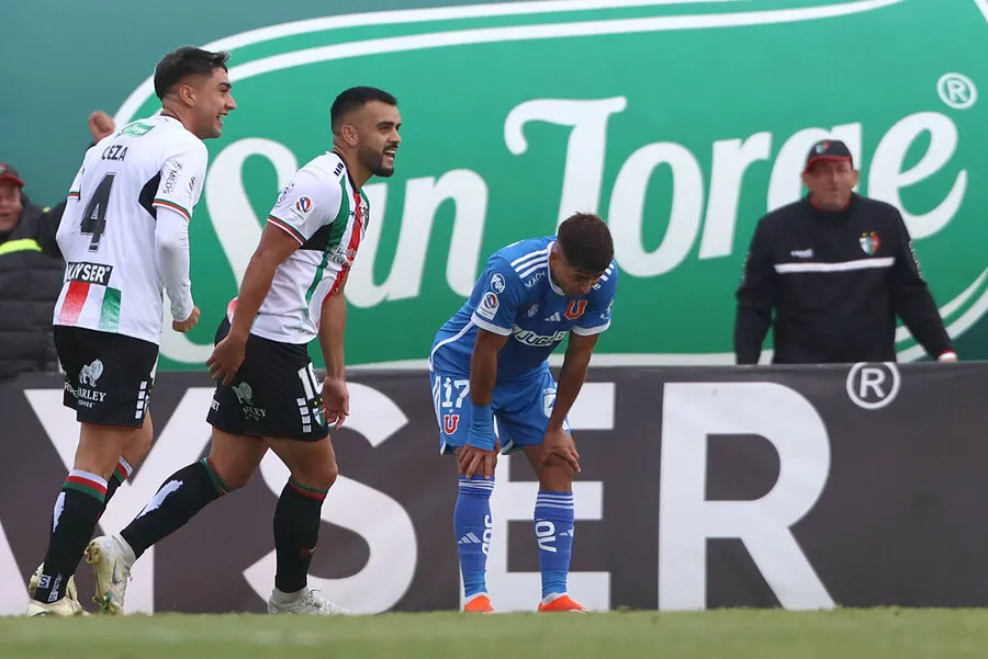 Misael Dávila celebra el empate de Palestino ante la U (Photosport)