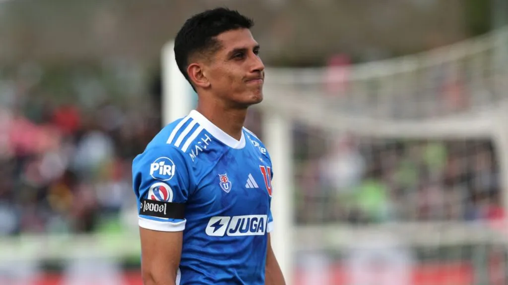 Israel Poblete vuelve al 11 de la U en una inédita posición.