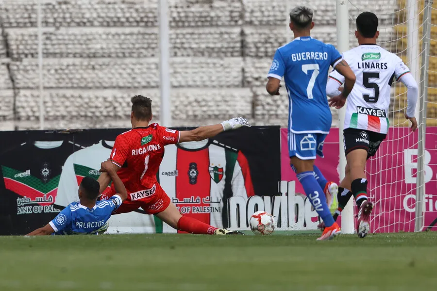 La U sumó empate en La Cisterna. | Foto: Photosport