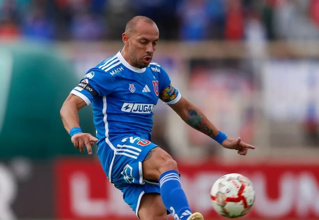 Marcelo Díaz quedó descolocado con una pregunta tras el empate de Universidad de Chile. (Créditos: UCH). 