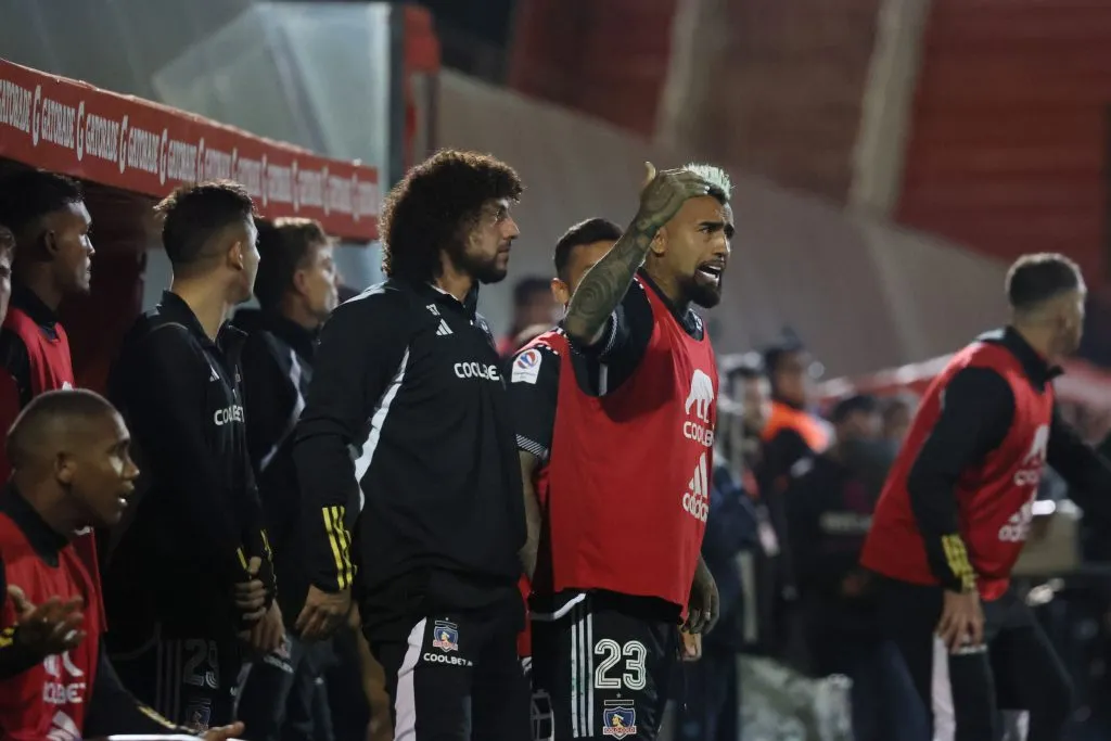 Arturo Vidal fue sustituido a los 50 minutos para cuidarlo de cara al siguiente desafío de Colo Colo. (Foto: Dragomir Yankovic/Photosport)