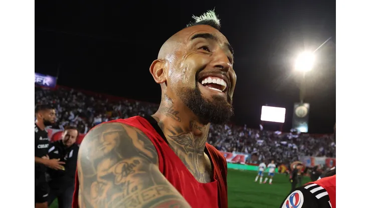Arturo Vidal prometió su gol antes del clásico. (Foto: @ColoColo)