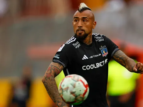 Arturo Vidal confronta a Daniel Arrieta tras triunfo de Colo Colo en el clásico