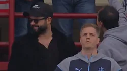 Presidente Boric asistió al estadio Santa Laura. (Foto: TNT Sports)