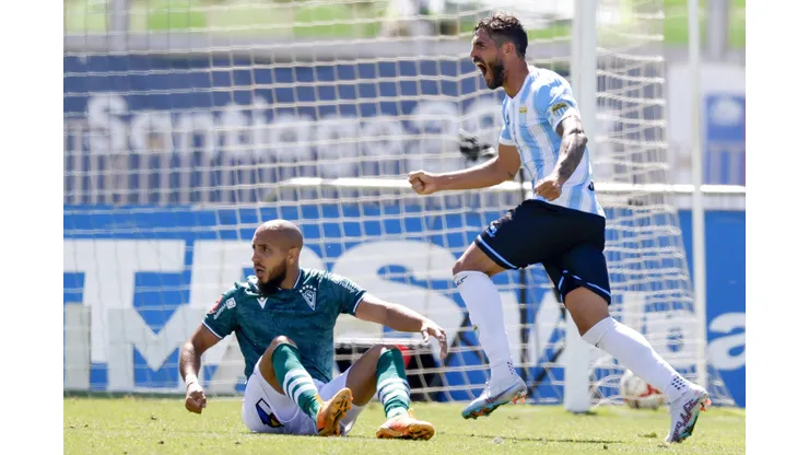 Joaquín Larrivey la rompe en la Primera B y su suegro le deja mensaje a los tres grandes. (Foto: Photosport)