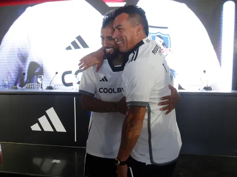 Esteban Paredes golpea la mesa y hace potente llamado en Colo Colo respecto a Arturo Vidal