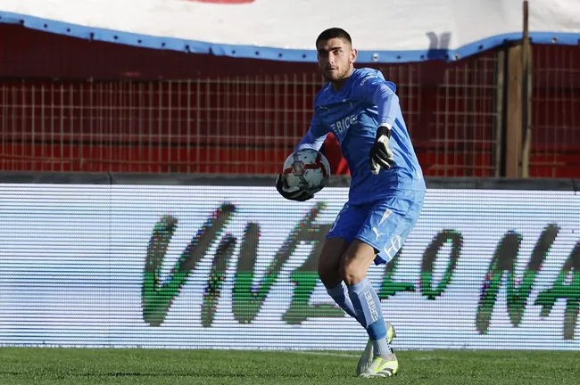 El arquero Gillier será de la partida ante el Cacique | FOTO: Pepe Alvujar/Photosport