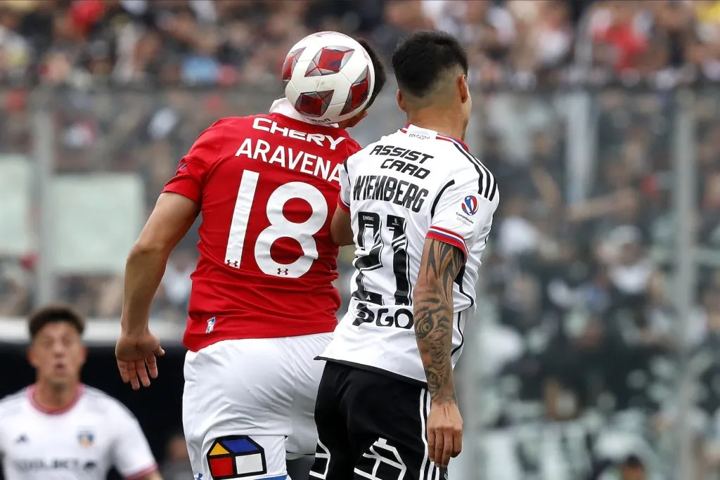 El partido entre Universidad Católica y Colo Colo, destaca en la FECHA 9 del Campeonato Nacional