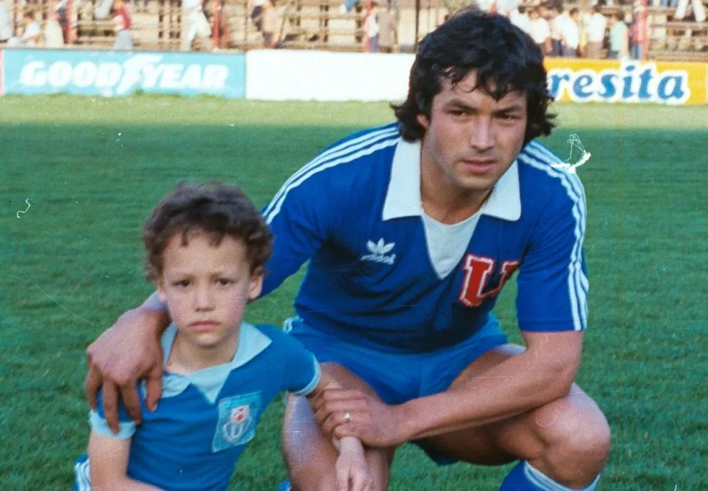 Sandrino Castec mejora lentamente y tranquiliza a Universidad de Chile.