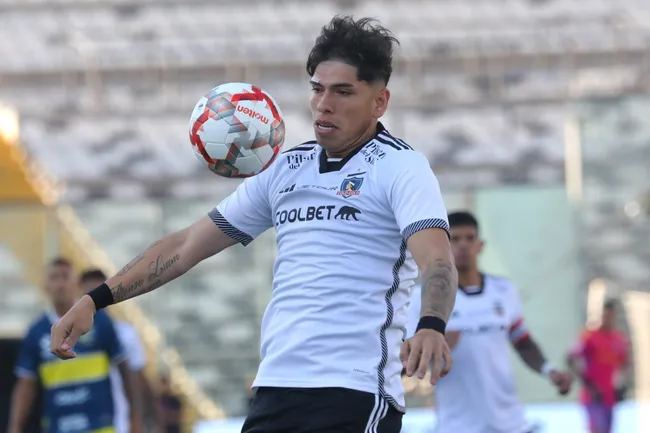Carlos Palacios es el goleador de Colo Colo con tres conquistas. (Foto: Foto: Javier Salvo/Photosport)