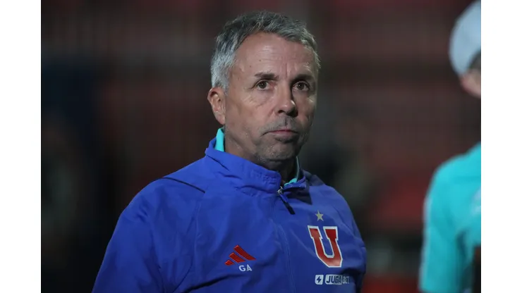 La visita sorpresa de Gustavo Álvarez al próximo rival de la U