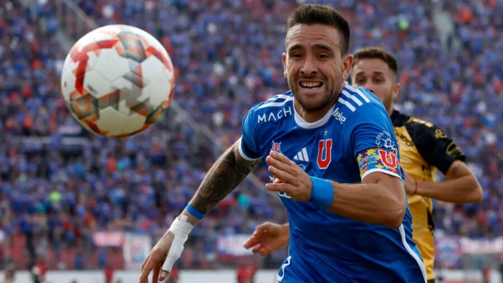 Matías Zaldivia vuelve a la titularidad en Universidad de Chile.