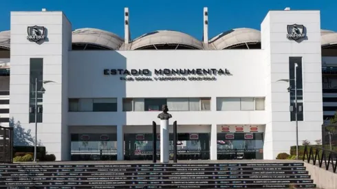 Hinchas de Colo Colo se entusiasman con un nuevo estadio.