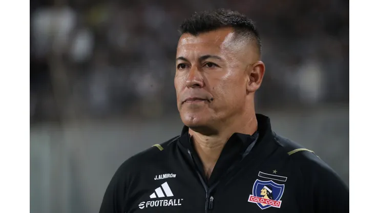Jorge Almirón acumula tres derrotas consecutivas en Colo Colo. (Foto: Photosport)