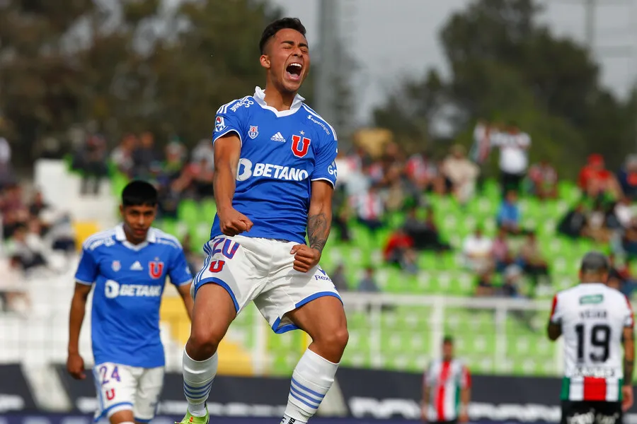 Lucas Assadi en el 2022, su gran año en la U (Photosport)