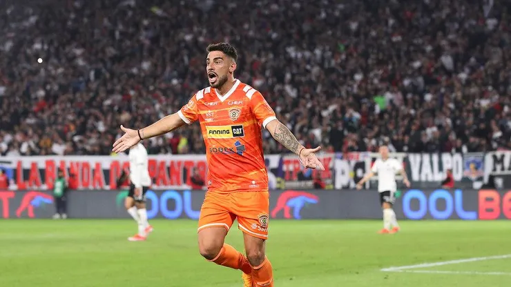Cobreloa silenció a los 30 mil albos que llegaron al Estadio Monumental.