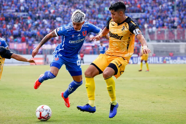 Galani fue titular y capitán en el empate ante la U | Foto: Photosport