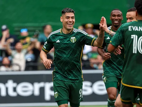 VIDEO | "¿La tocaste?": El discutido gol de Felipe Mora ante Hugo Lloris por la MLS