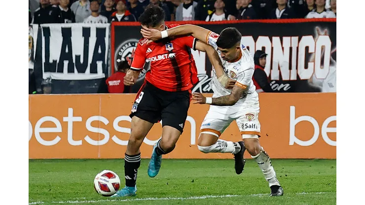 Colo Colo y Cobreloa se volverán a enfrentar este lunes por el Campeonato Nacional. (Foto: Dragomir Yankovic/Photosport)