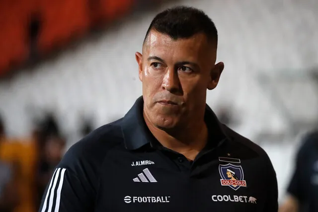 Almirón toma una importante decisión en Colo Colo | Foto: Photosport