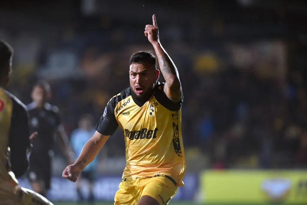 Coquimbo Unido consigue su primer triunfo en el Grupo H de la Copa Sudamericana. (Foto: Photosport)