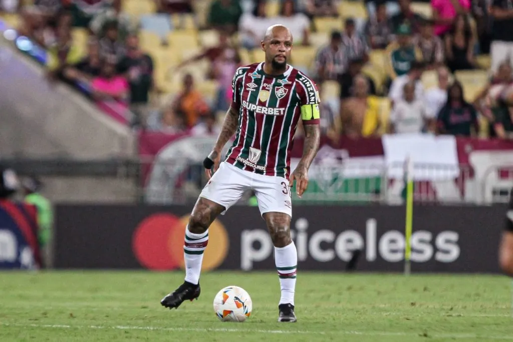 Felipe Melo se sacó el sombrero ante el Cacique. (Foto: Fluminense FC)