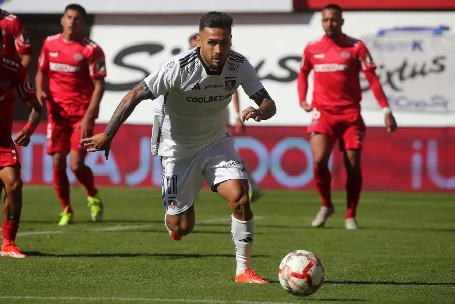 Bolados iría de la partida ante Fluminense en lugar de Cristián Zavala. | Foto: Photosport