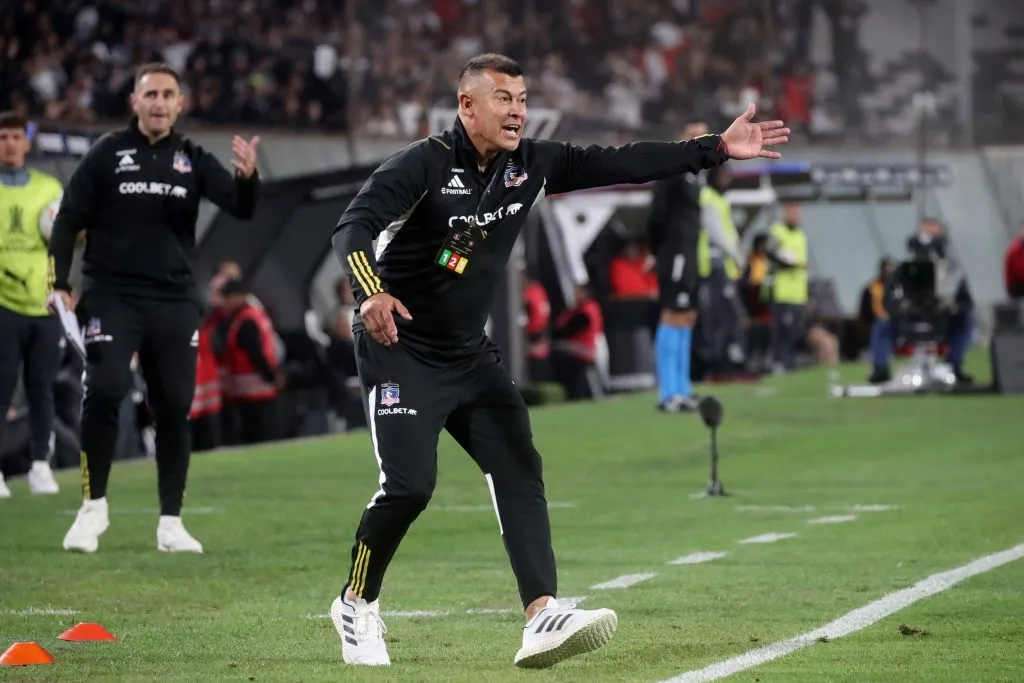 Jorge Almirón defendió su decisión en Colo Colo. (Foto: Jonnathan Oyarzún/Photosport)