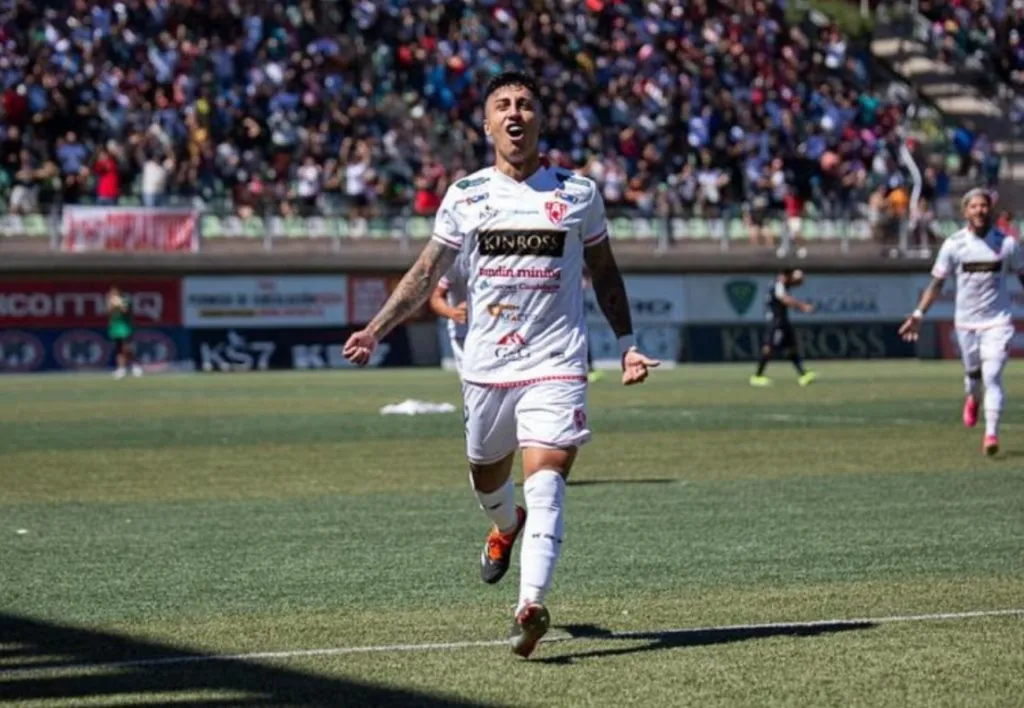 Bryan Soto fue una de las figuras en la goleada de Deportes Copiapó sobre Deportes Iquique. (Foto: Instagram)