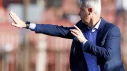 TIAGO NUNES se quejó del estado de la cancha del Santa Laura