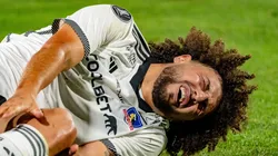 Falcón y sus muestras de dolor en pleno partido ante Cerro Porteño.