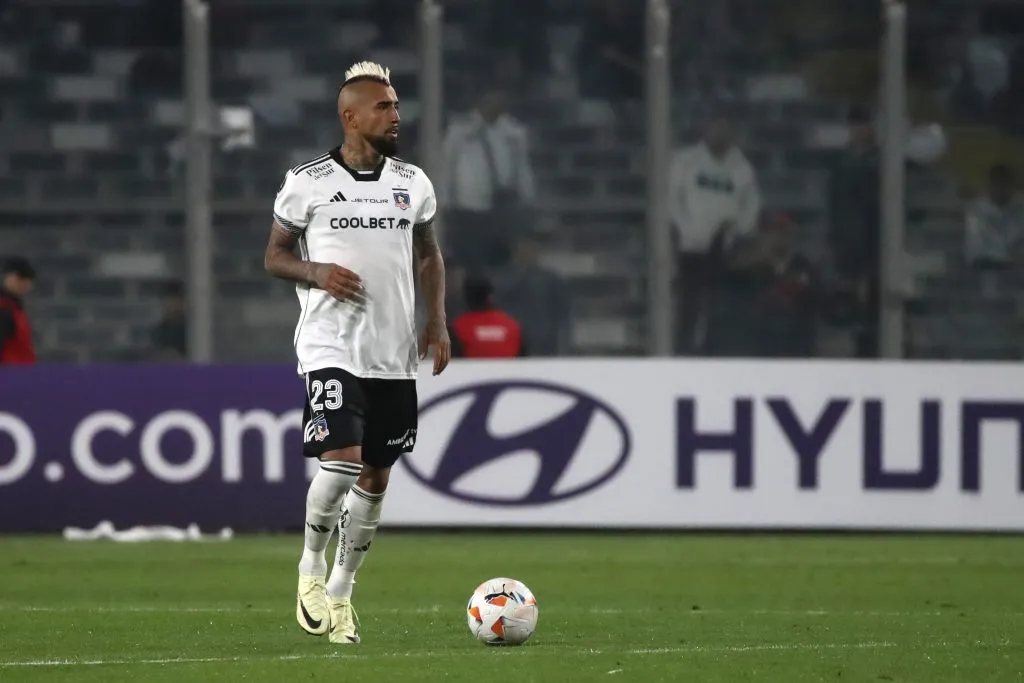 Arturo Vidal fue titular en el triunfo de Colo Colo por 1-0 ante Cerro Porteño (Foto: Photosport)