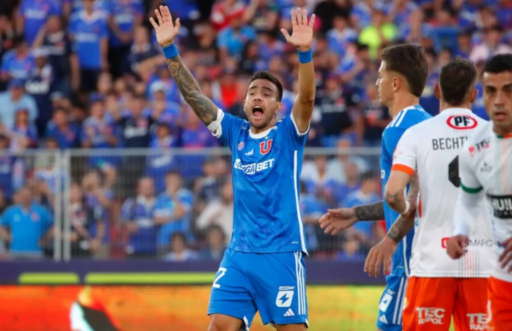 José Ormazábal liquidó al defensa de Universidad de Chile.