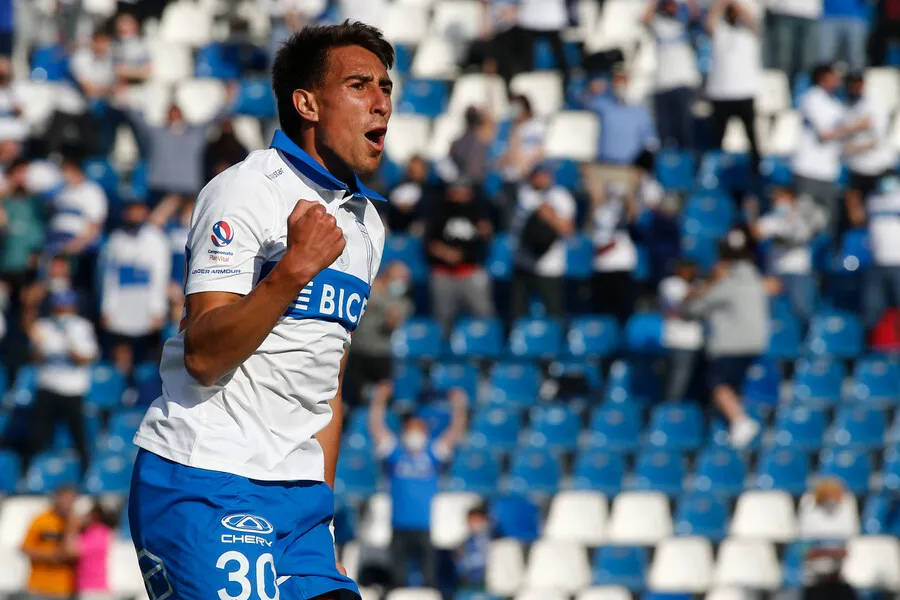 La opción de Valencia se descartaría en la UC | Foto: Photosport