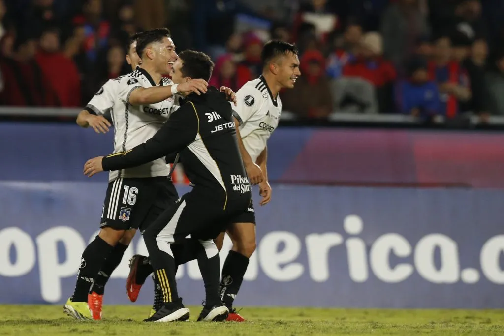 Colo Colo avanzó a octavos de final de la Copa Libertadores. (Foto: Photosport)