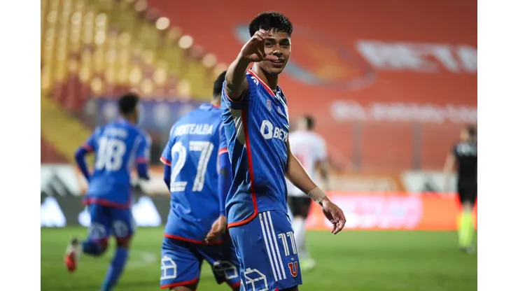 Darío Osorio sigue enamorado de la hinchada de Universidad de Chile.