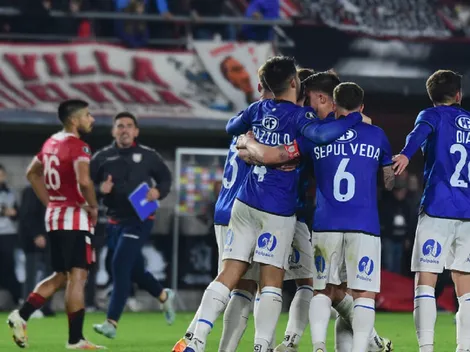 Huachipato acapara portadas en Argentina