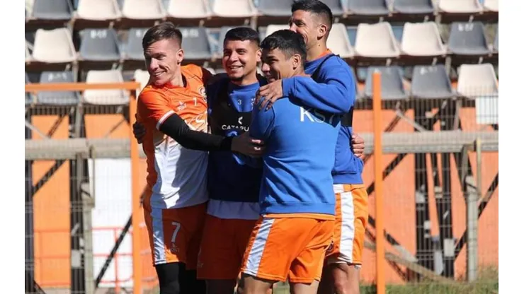 Un ex Everton de Viña del Mar reconoció acercamientos con el cuadro loíno.