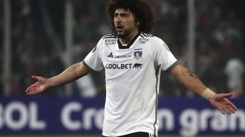 Aseguran que Maximiliano Falcón dejaría Colo Colo en invierno.