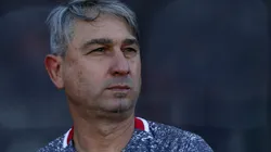 Dalcio Giovagnoli en la mira de Óscar Wirth.