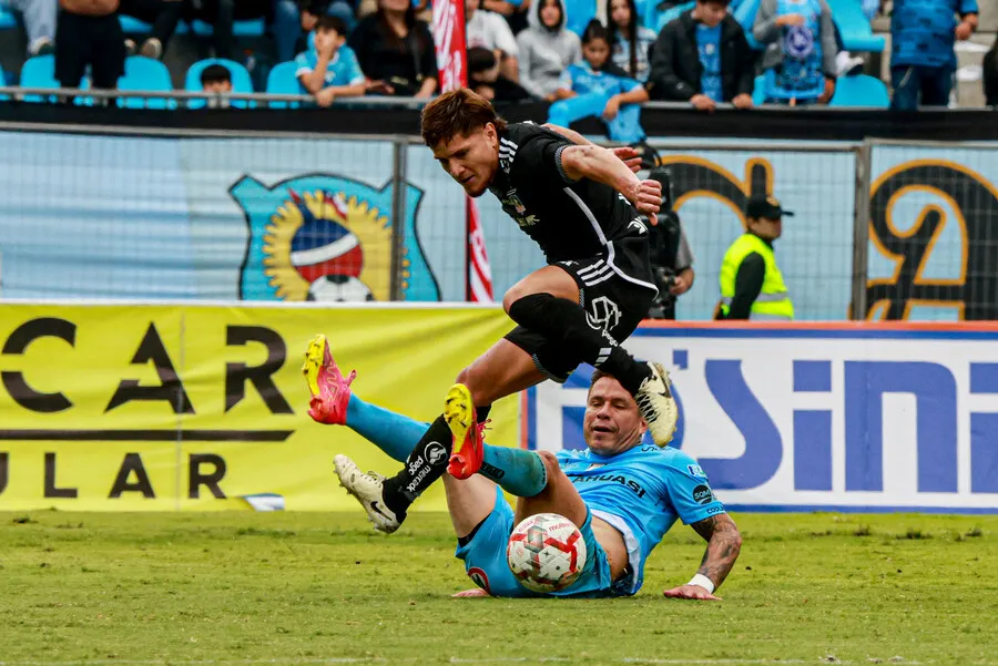 Colo Colo derrotó a Deportes Iquique por 3-0. | Foto: Photosport