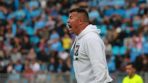 Jorge Almirón guió a Colo Colo en la goleada sobre Deportes Iquique. (Foto: Keyla Larrea/Photosport)