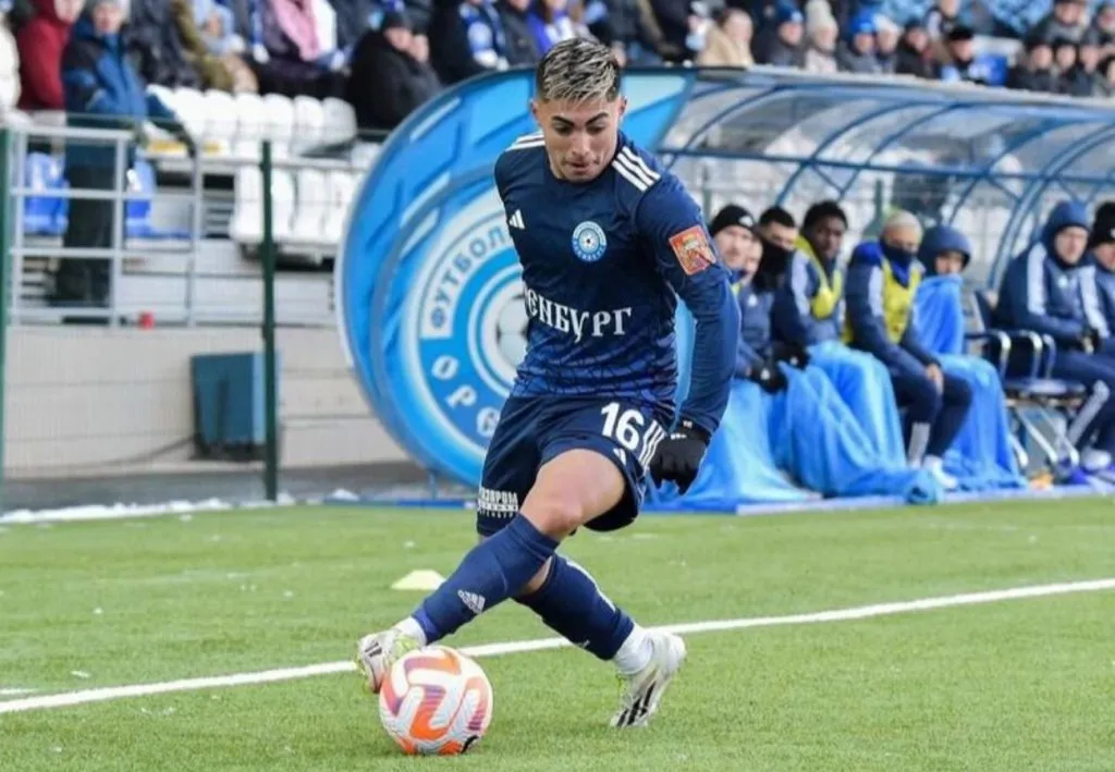 Jordhy Thompson ya es parte del FC Orenburg de la Liga Premier de Rusia. (Foto: Instagram)