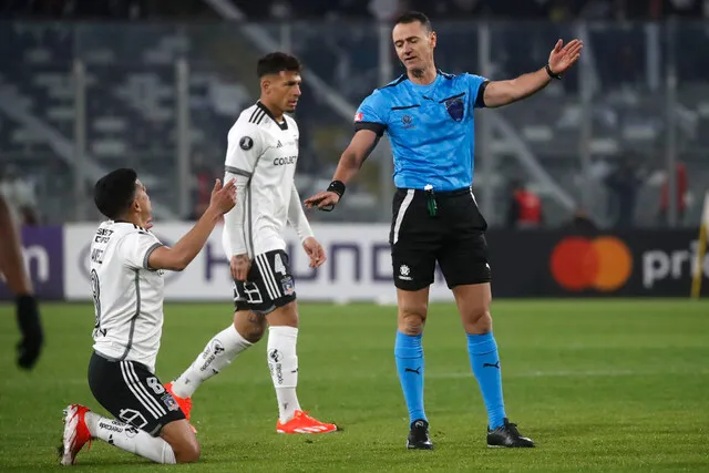 Roldán será el árbitro para el duelo entre Cerro Porteño y Colo Colo | Foto: Photosport