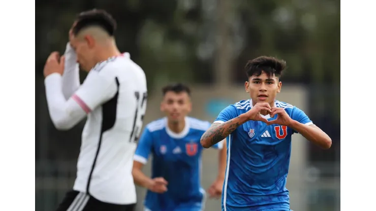 Universidad de Chile manda en los clásicos ante Colo Colo
