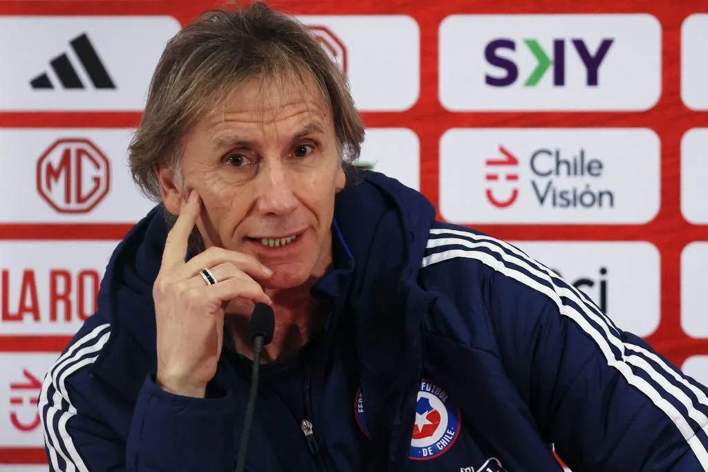 Ricardo Gareca oficializó la lista de jugadores que estará en el partido ante Paraguay, el último amistoso previo a la Copa América 2024. (Foto: Photosport)