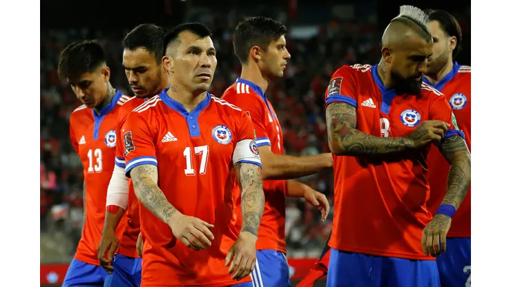 Arturo Vidal y Gary Medel son los grandes ausentes de la nómina de la Selección Chilena