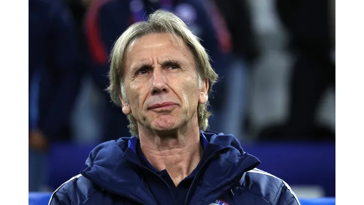 Ricardo Gareca también injirió en la decisión de La Roja de no jugar ante Bolivia.