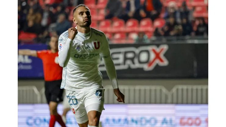 Federico Mateos es la sorpresa de Gustavo Álvarez